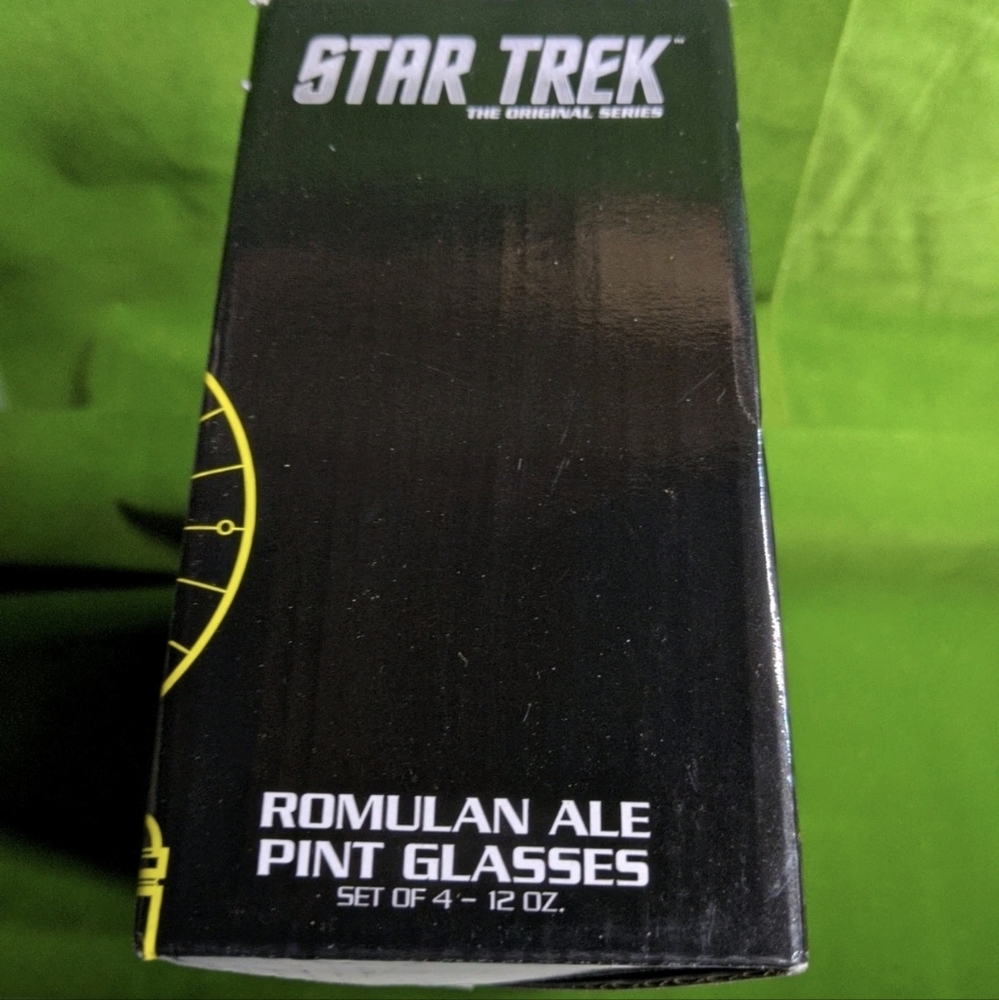 STAR TREK: The Original Series Romulan Ale Pint Glasses NIB - Picture 7 of 8